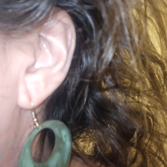 Vintage Patinaed Copper Hoop Earrings - Picture 6 of 6